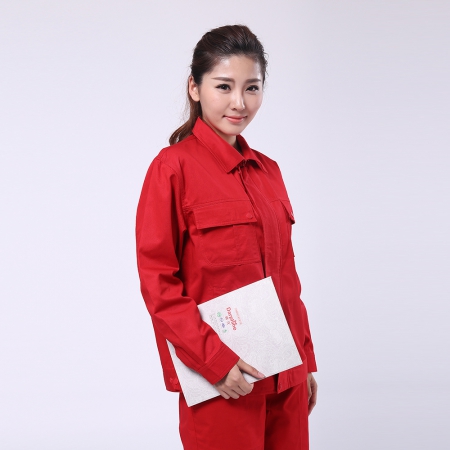 石油工人工服為啥是紅色？(圖2)